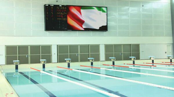 アラブ首長国連邦大学（UAEU）- アル・アインキャンパスのCAYINデジタルサイネージソリューション、アラブ首長国連邦